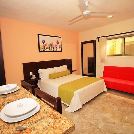 Papagayo Hotel Boutique Playa del Carmen Extérieur photo A typical hotel room