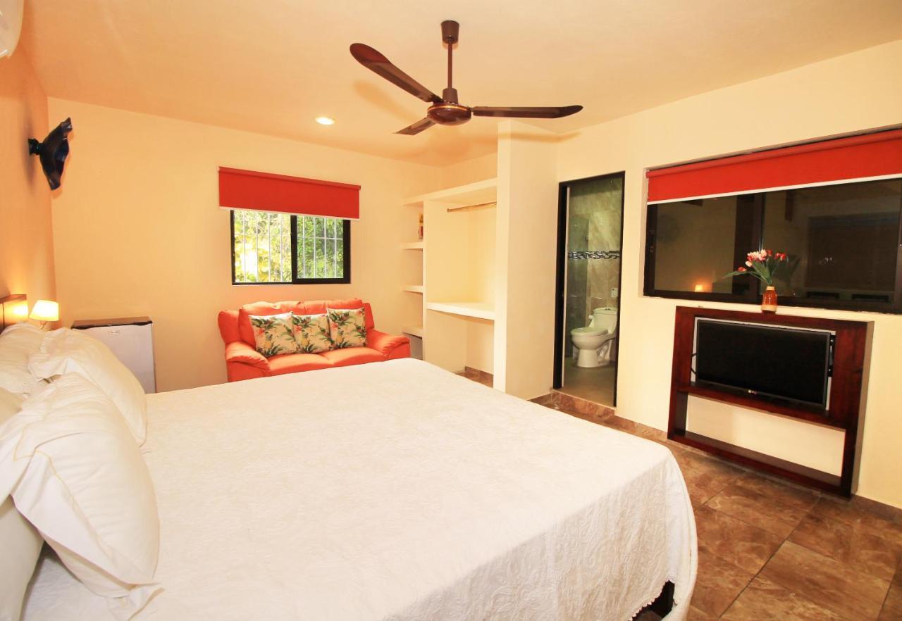 Papagayo Hotel Boutique Playa del Carmen Extérieur photo A bedroom at the hotel